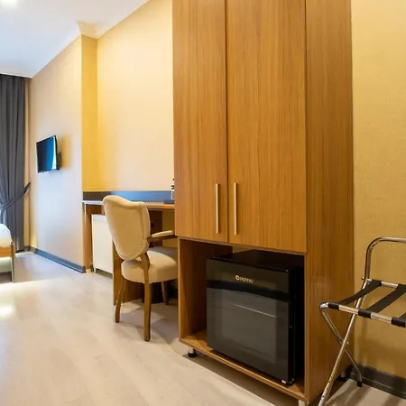 Hotell Orange &