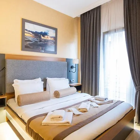 Hotell Orange & *
