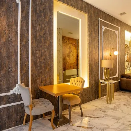 Hotell Orange &