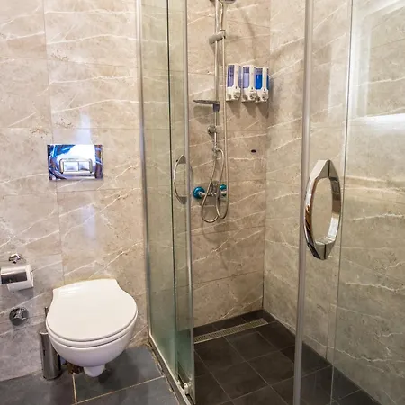 Hotel Orange &